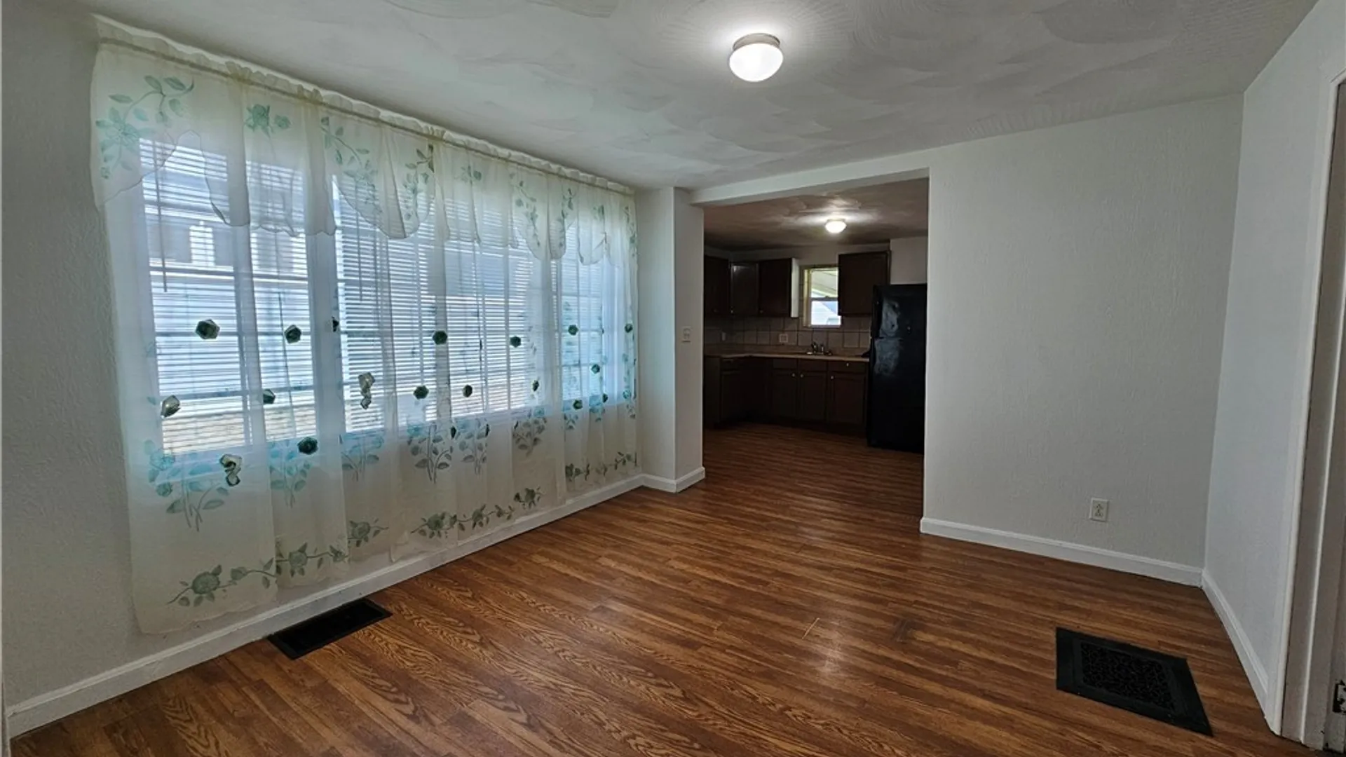 Property at 1567 West Street, Utica, NY 13501 4