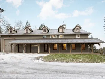Property at 2764 Blakeley Rd, Aurora, NY 14139