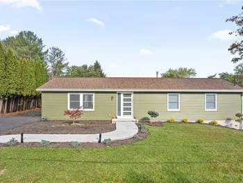 Property at 305 Horseshoe Lane, Vestal, NY 13850