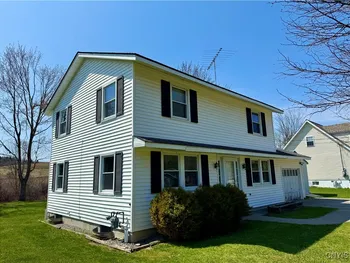 Property at 27 Cambridge Avenue, Eaton, NY 13408
