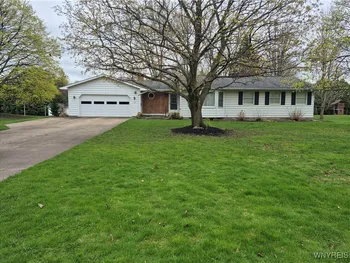 Property at 9 Miller Drive, Yates, NY 14098