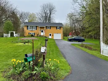 Property at 4405 Hulberton Road, Clarendon, NY 14470