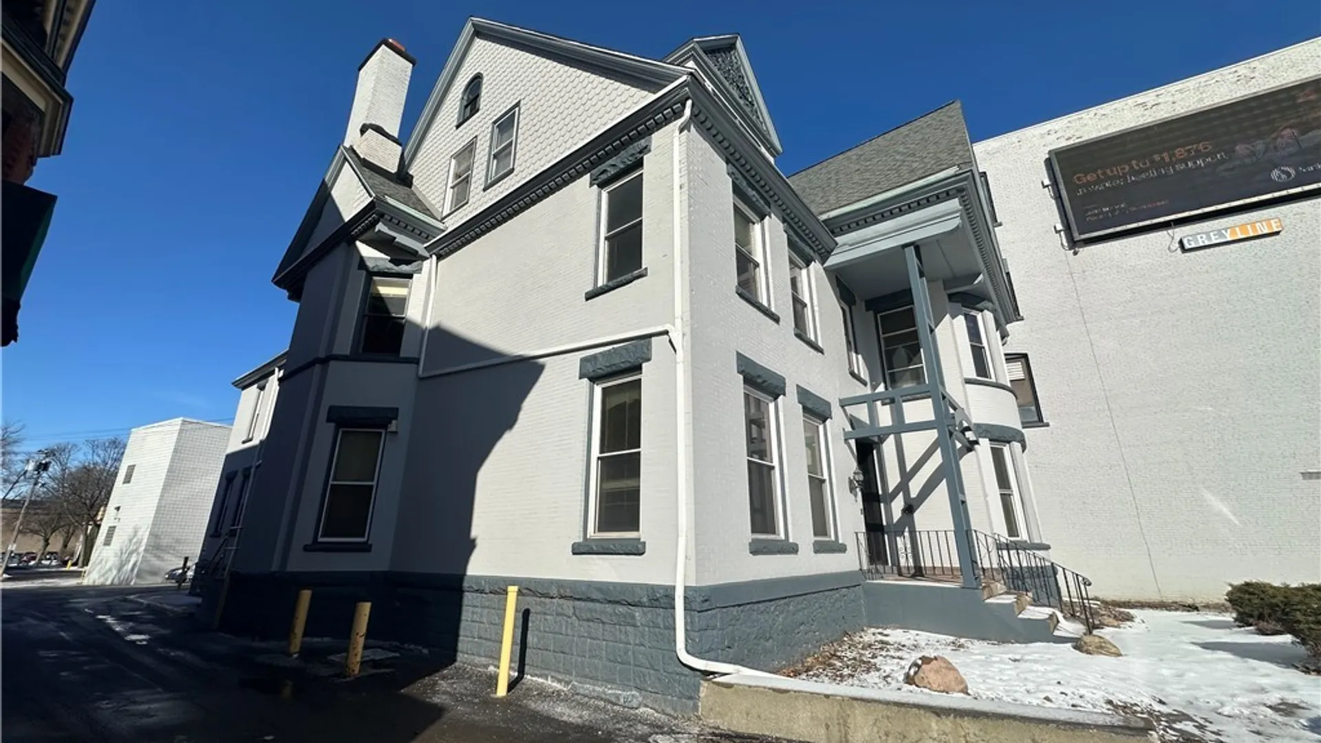 Property at 1160 Main Street, Buffalo, NY 14209 3