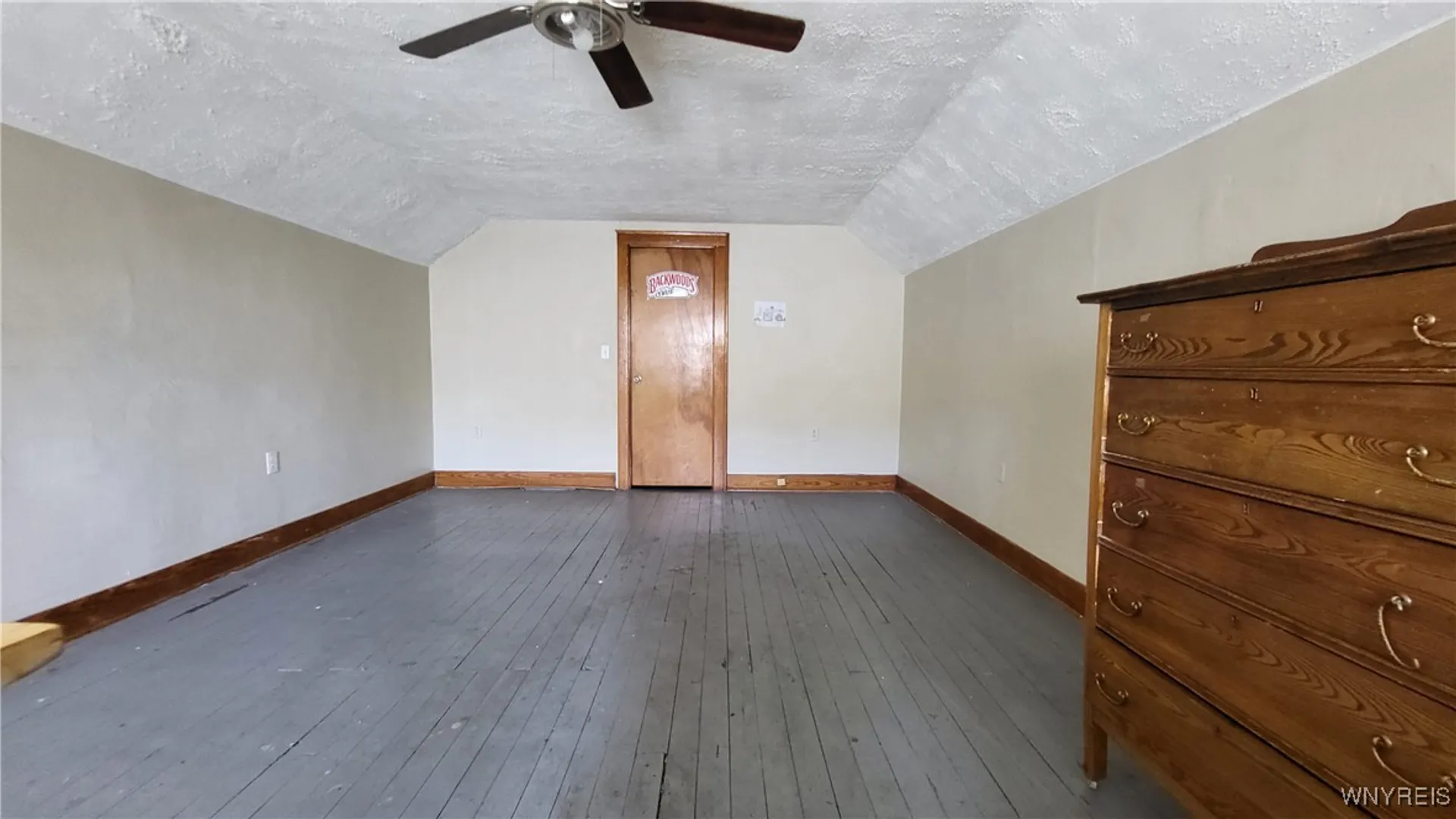 Property at 2047 Clinton Street, Buffalo, NY 14206 20