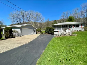 Property at 1104 W Washington Street, Bradford Town, PA 16701