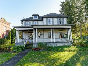 Property at 17 Main Street, Manchester, NY 14432