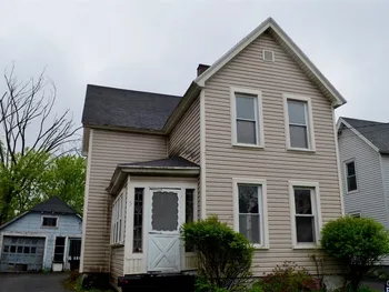 Property at 5 Oatley Avenue, Whitestown, NY 13495