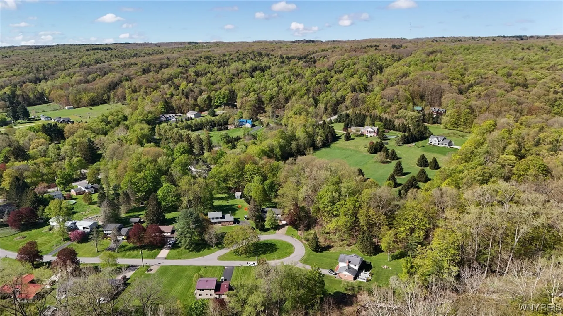 Property at 6562 Colonial Drive, Boston, NY 14025 15