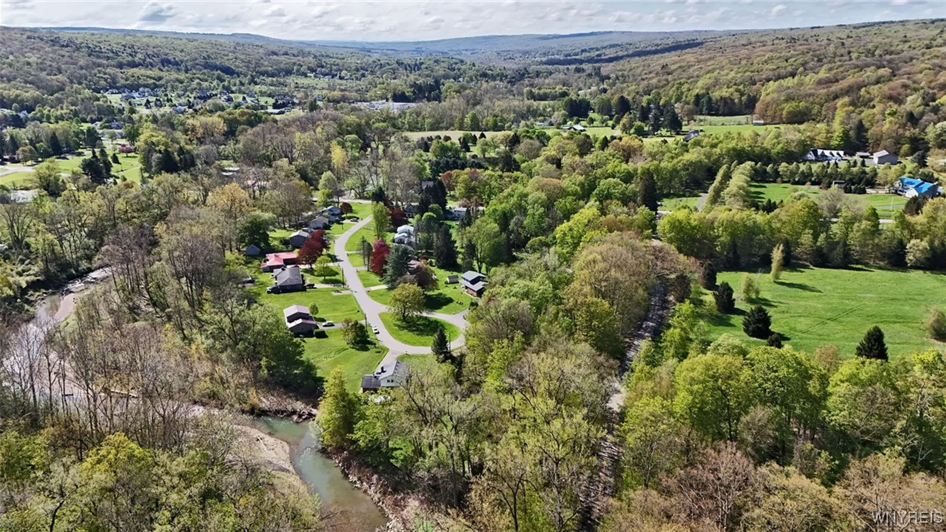 Property at 6562 Colonial Drive, Boston, NY 14025 17