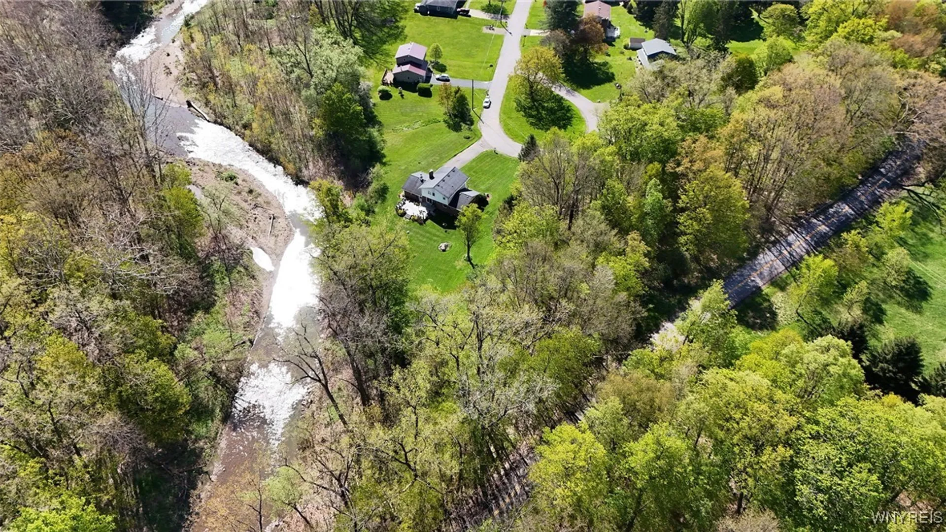 Property at 6562 Colonial Drive, Boston, NY 14025 6