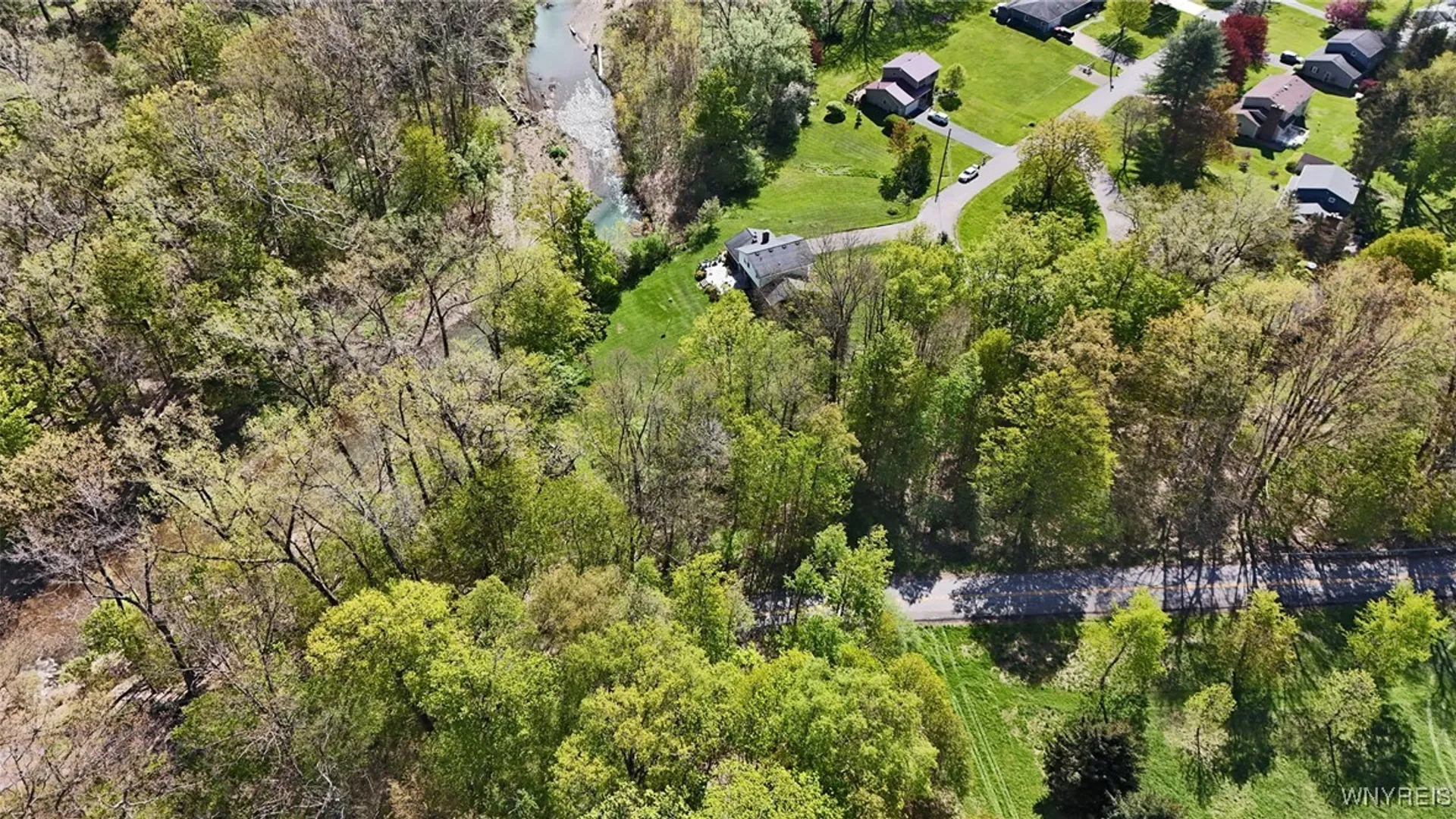 Property at 6562 Colonial Drive, Boston, NY 14025 8