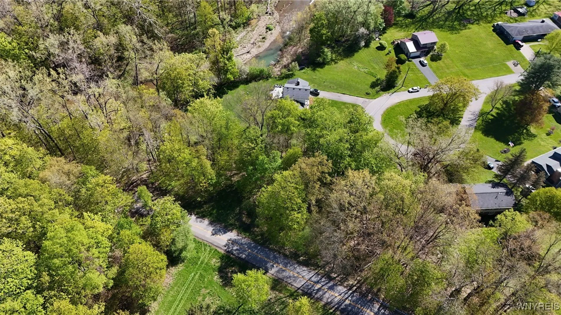 Property at 6562 Colonial Drive, Boston, NY 14025 9