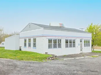 Property at 6287 Telephone Road, Pavilion, NY 14525