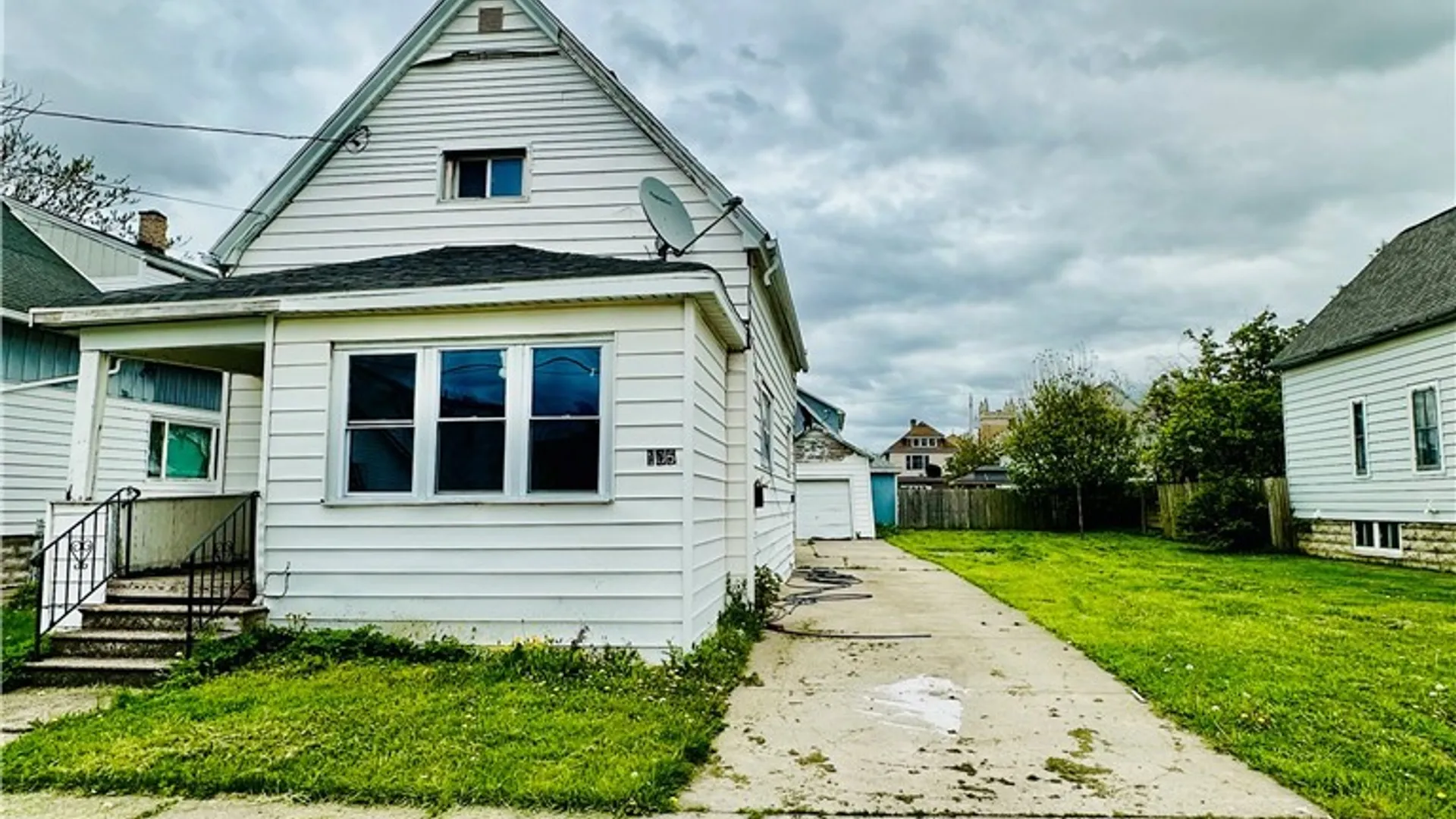 Property at 105 Hoerner Avenue, Cheektowaga, NY 14211 3