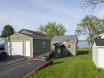 Property at 6 Woodworth Drive, West Monroe, NY 13036