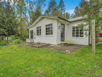 Property at 90 Summerset Drive, Java, NY 14009