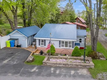 Property at 21 S Lake Road, DeRuyter, NY 13052