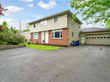 Property at 7 Bennett Avenue, East Bloomfield, NY 14469