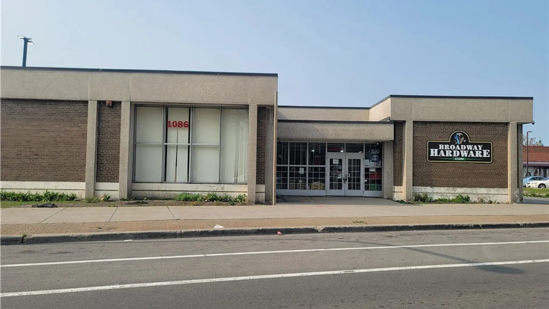 Property at 129 Loepere Street, Buffalo, NY 14212 3