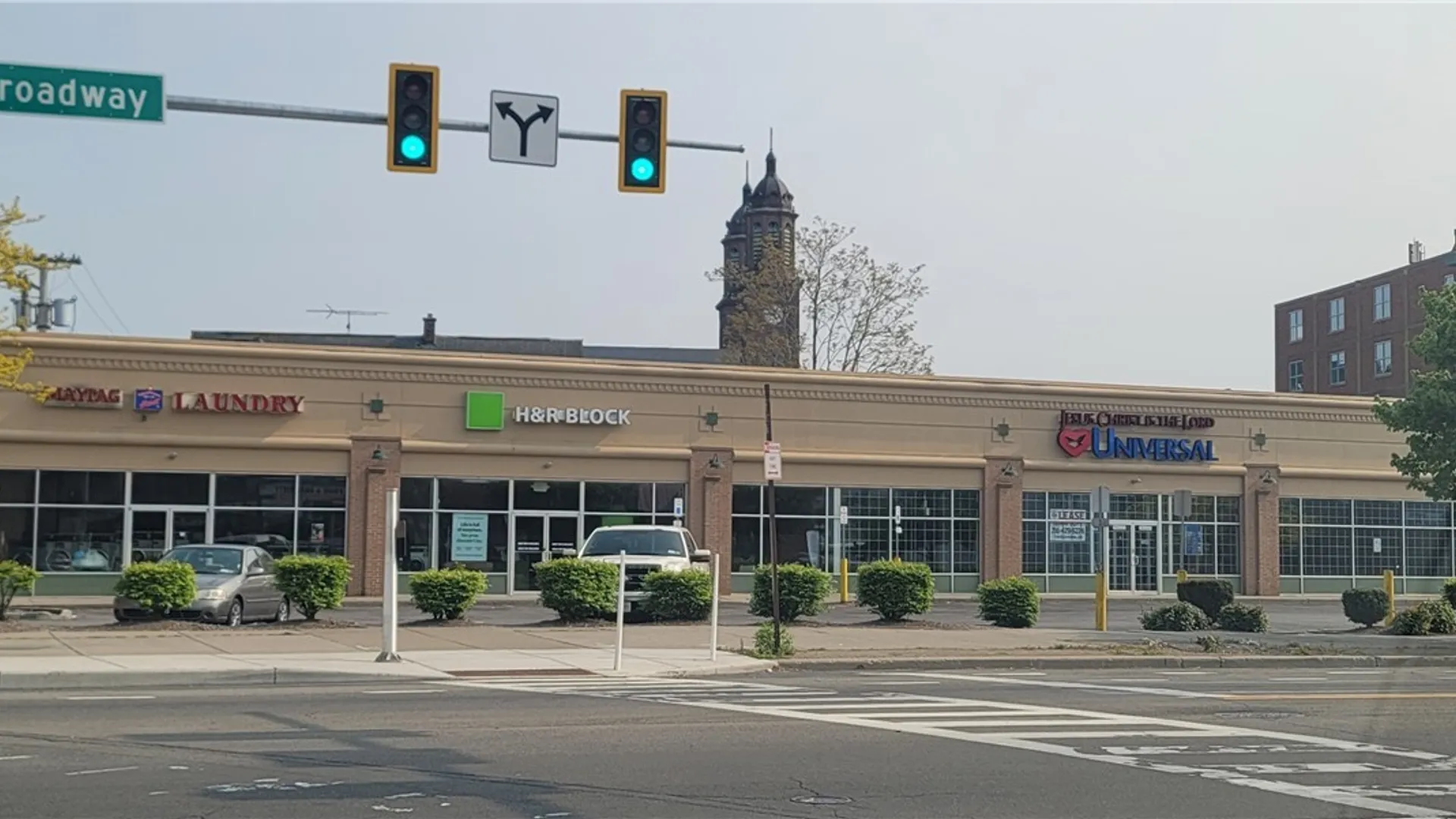 Property at 129 Loepere Street, Buffalo, NY 14212 4