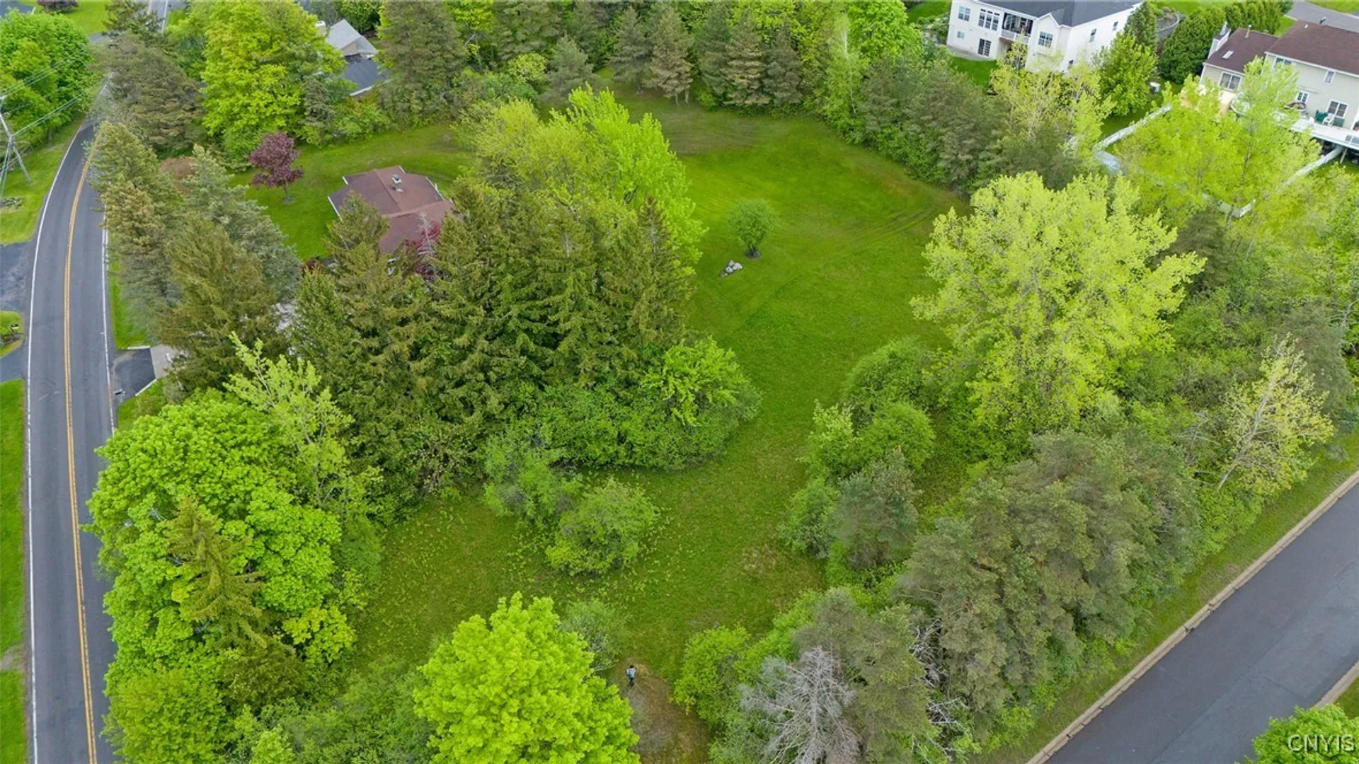 Property at 6002 Sewickley Drive, DeWitt, NY 13078 10