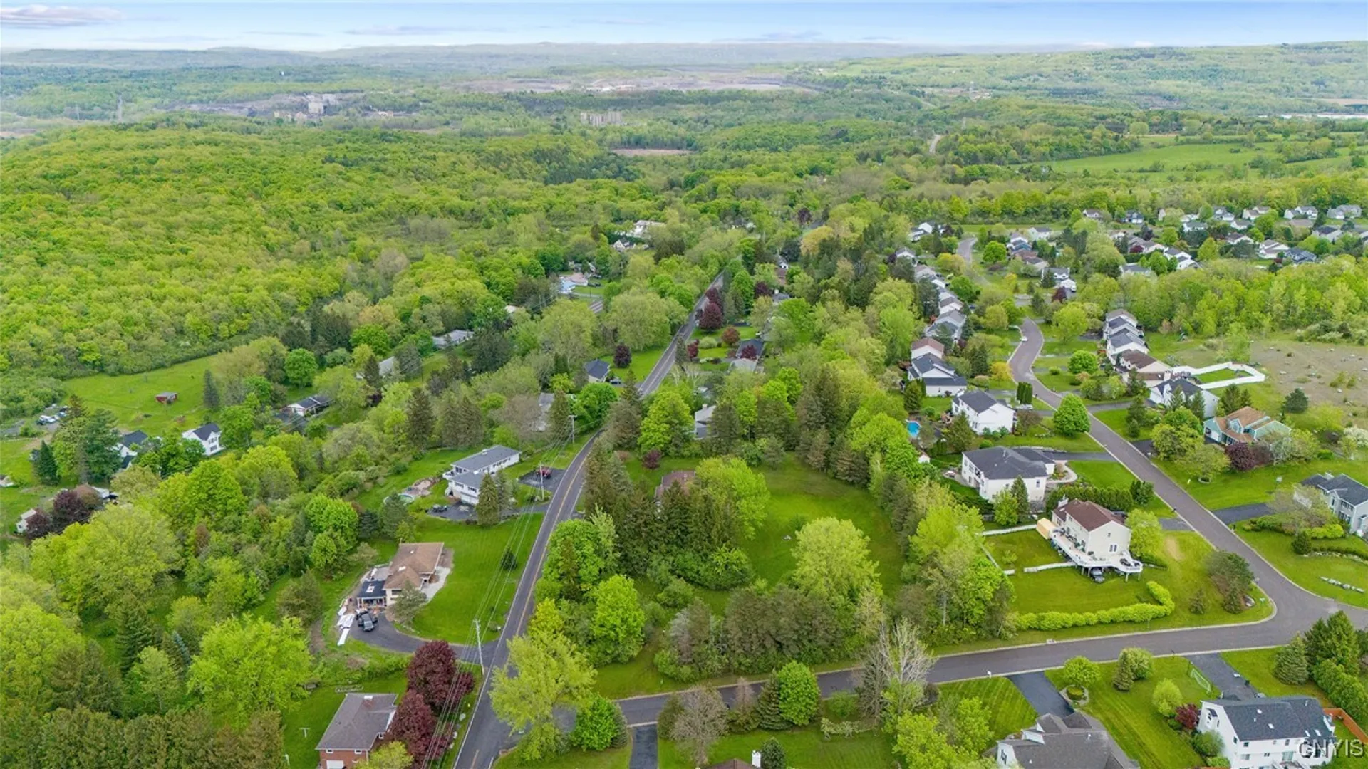 Property at 6002 Sewickley Drive, DeWitt, NY 13078 15