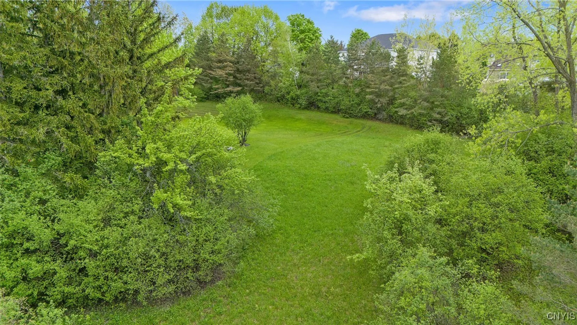 Property at 6002 Sewickley Drive, DeWitt, NY 13078 3