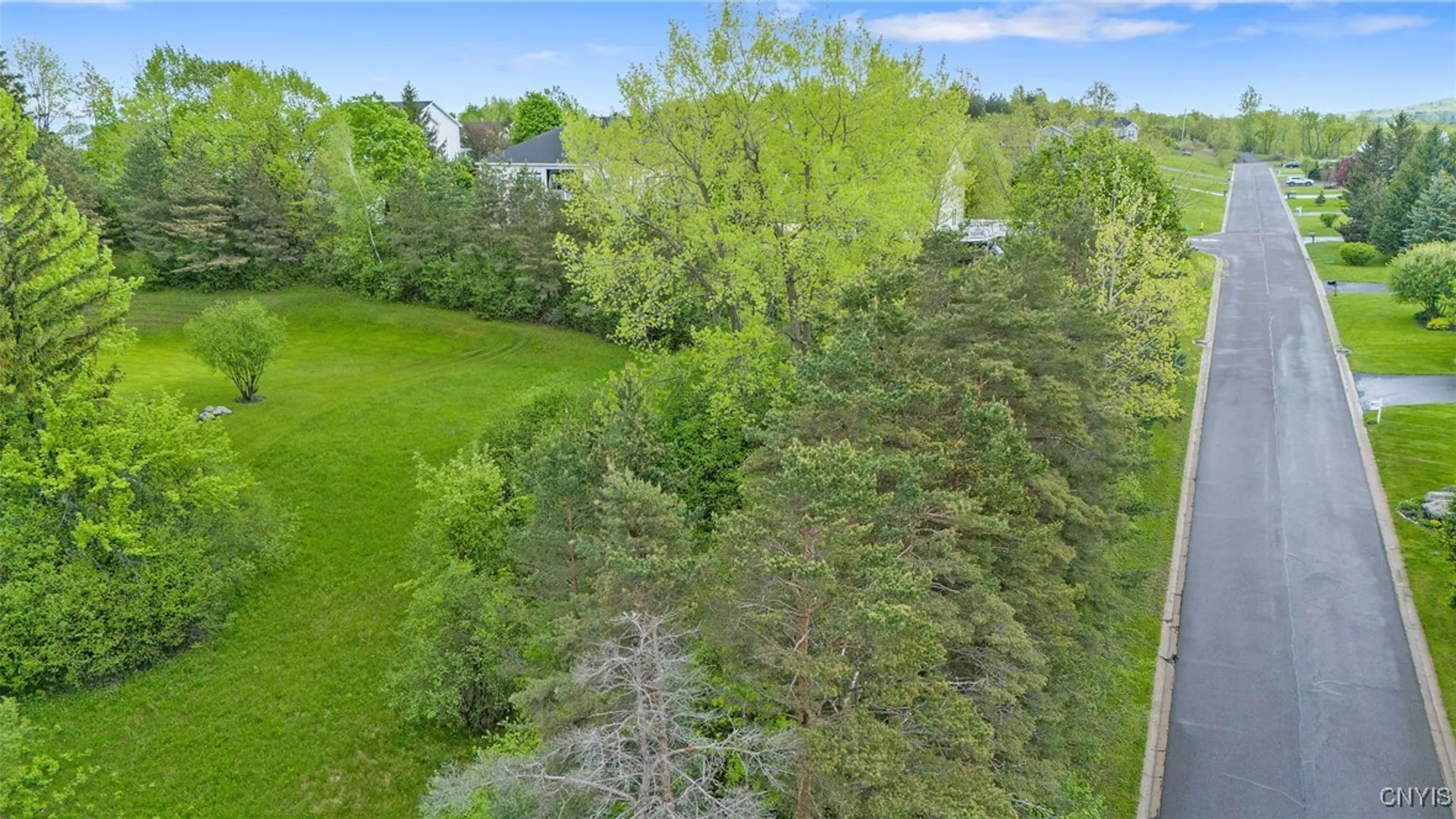 Property at 6002 Sewickley Drive, DeWitt, NY 13078 9