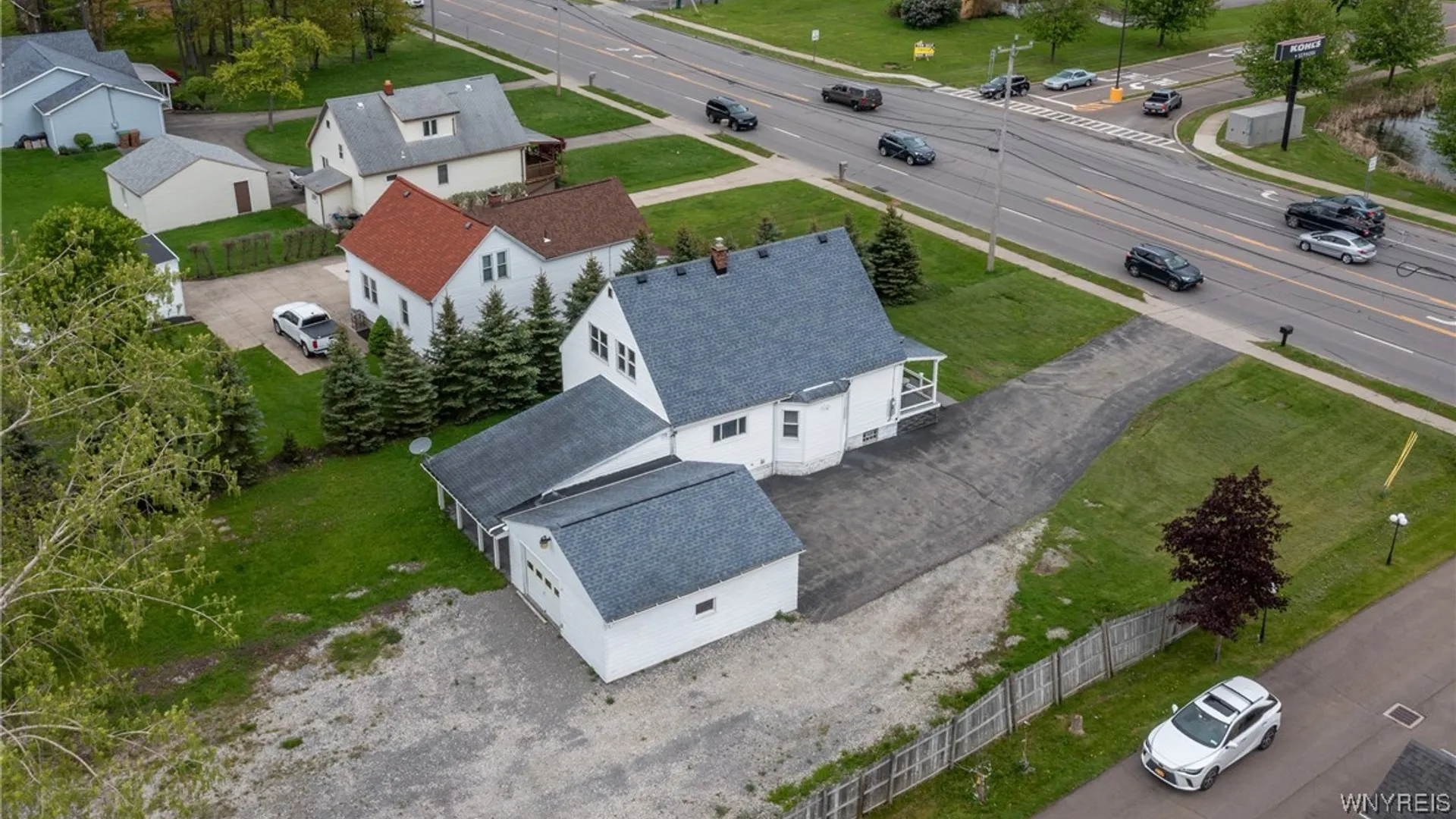 Property at 4830 Transit Road, Cheektowaga, NY 14043 9