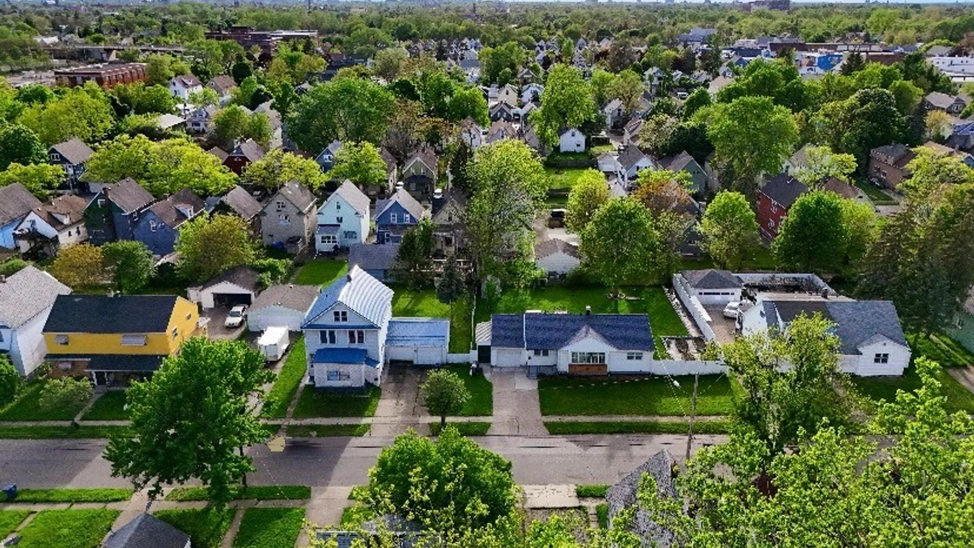 Property at 45 Wex Avenue, Buffalo, NY 14211 4