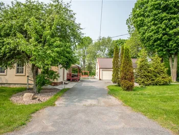 Property at 8929 State Route 12e, Lyme, NY 13622