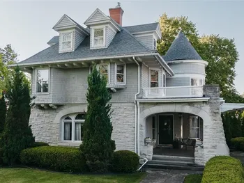 Property at 44 Riverside Dr, Binghamton, NY 13905