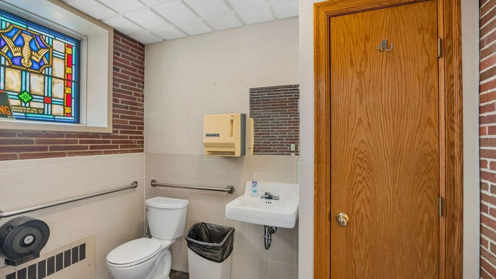 Property at 2499 Independence Avenue, Niagara Falls, NY 14301 47