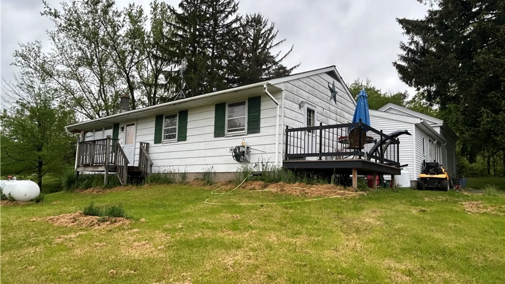 Property at 985 Sierk Road, Bennington, NY 14011 5