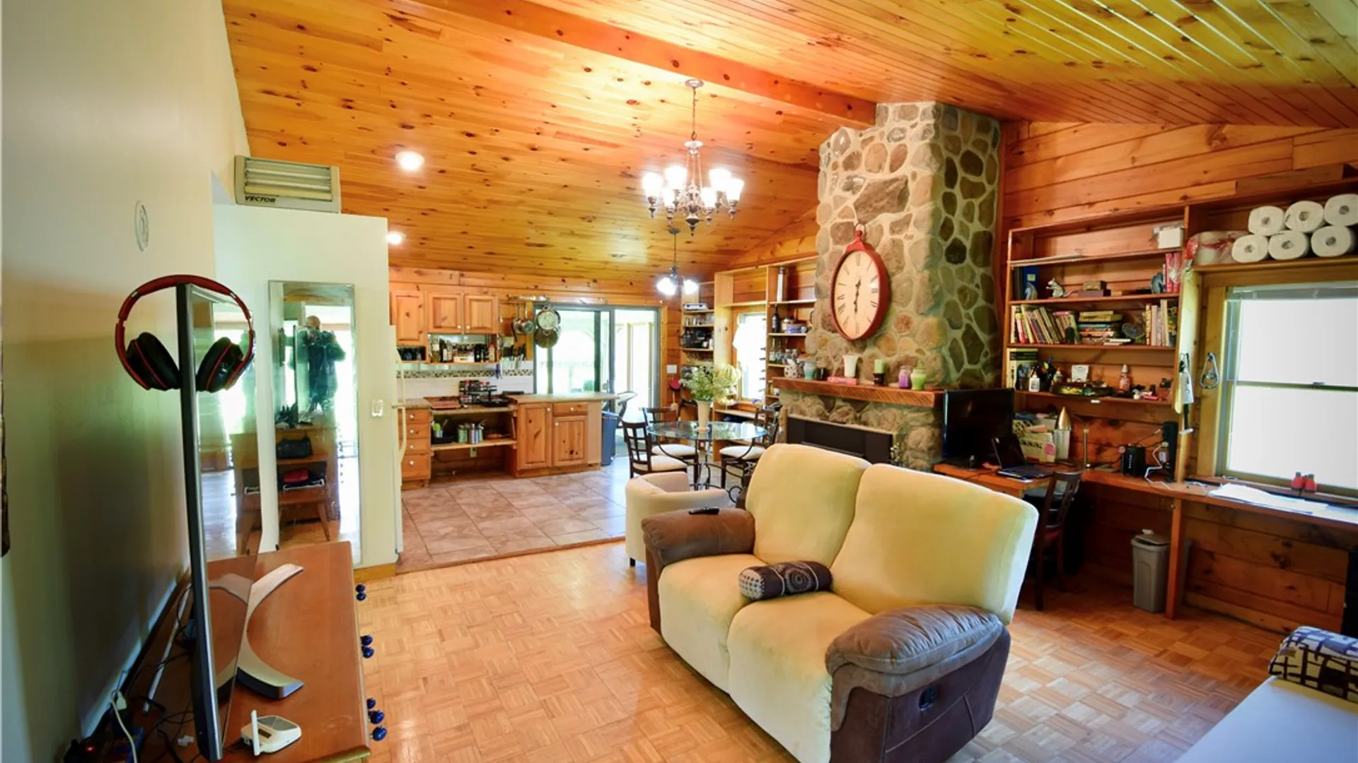 Property at 7 Bonnie Brook Road, Hancock, NY 12776 19