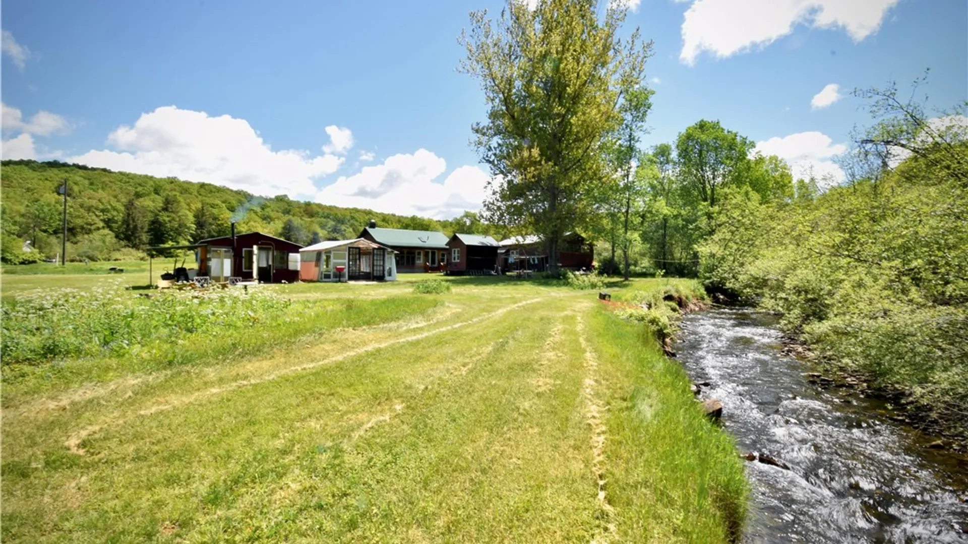 Property at 7 Bonnie Brook Road, Hancock, NY 12776 8