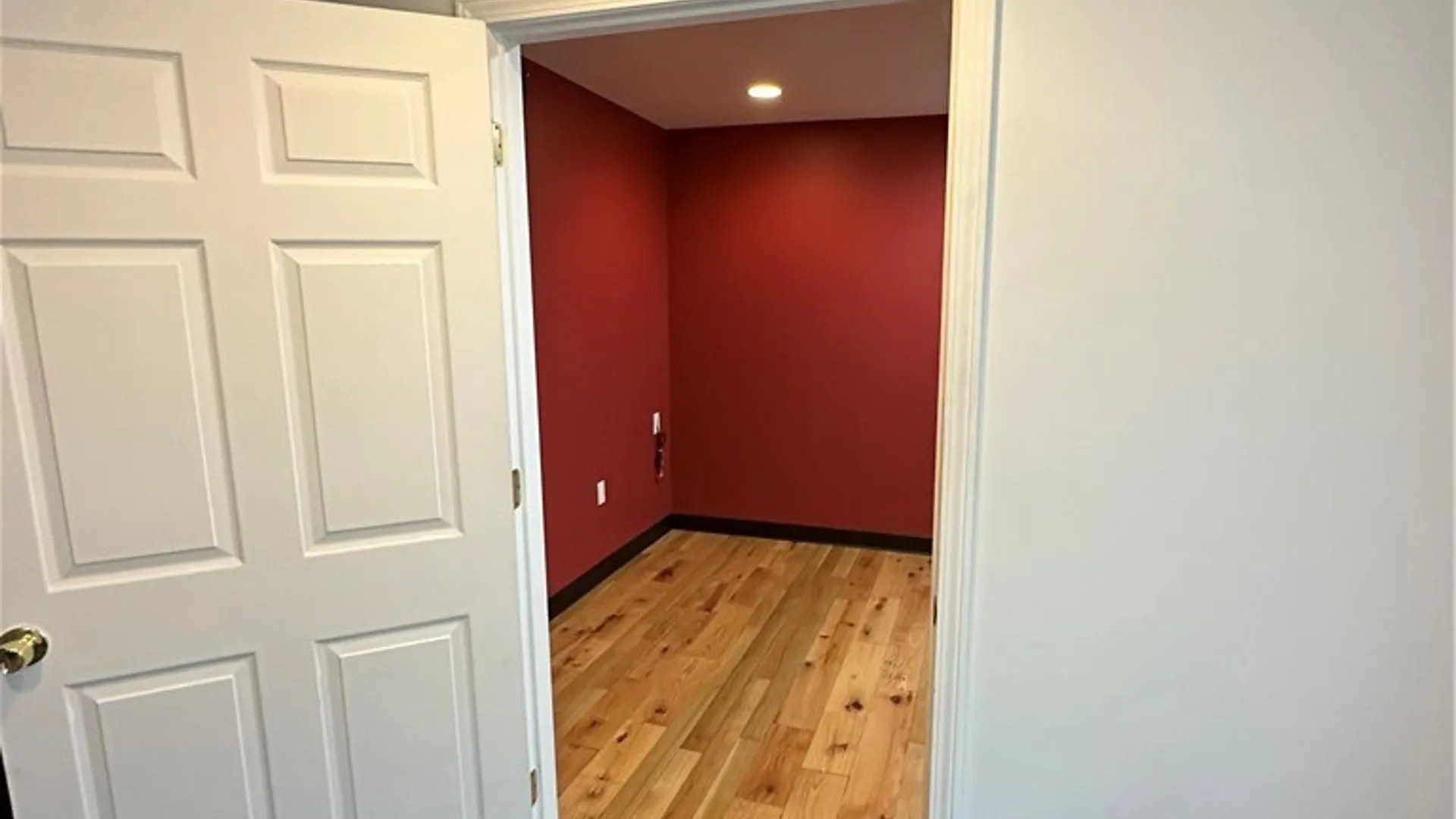 Property at 129 Fairview Ave, Syracuse, NY 13203 12