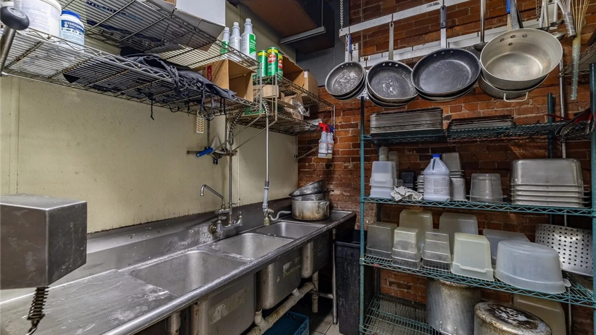 Property at 650 Varick Street, Utica, NY 13502 7