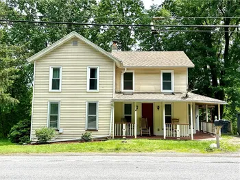 Property at 7573 State Route 21, Naples, NY 14512