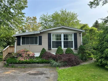 Property at 88 Prestige Drive, Manchester, NY 14432