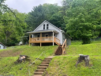 Property at 106 7th Street, Emporium Boro, PA 15834
