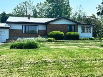 Property at 3132 Lower Mountain Road, Cambria, NY 14132