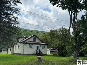 Property at 5757 Route 98, Great Valley, NY 14741