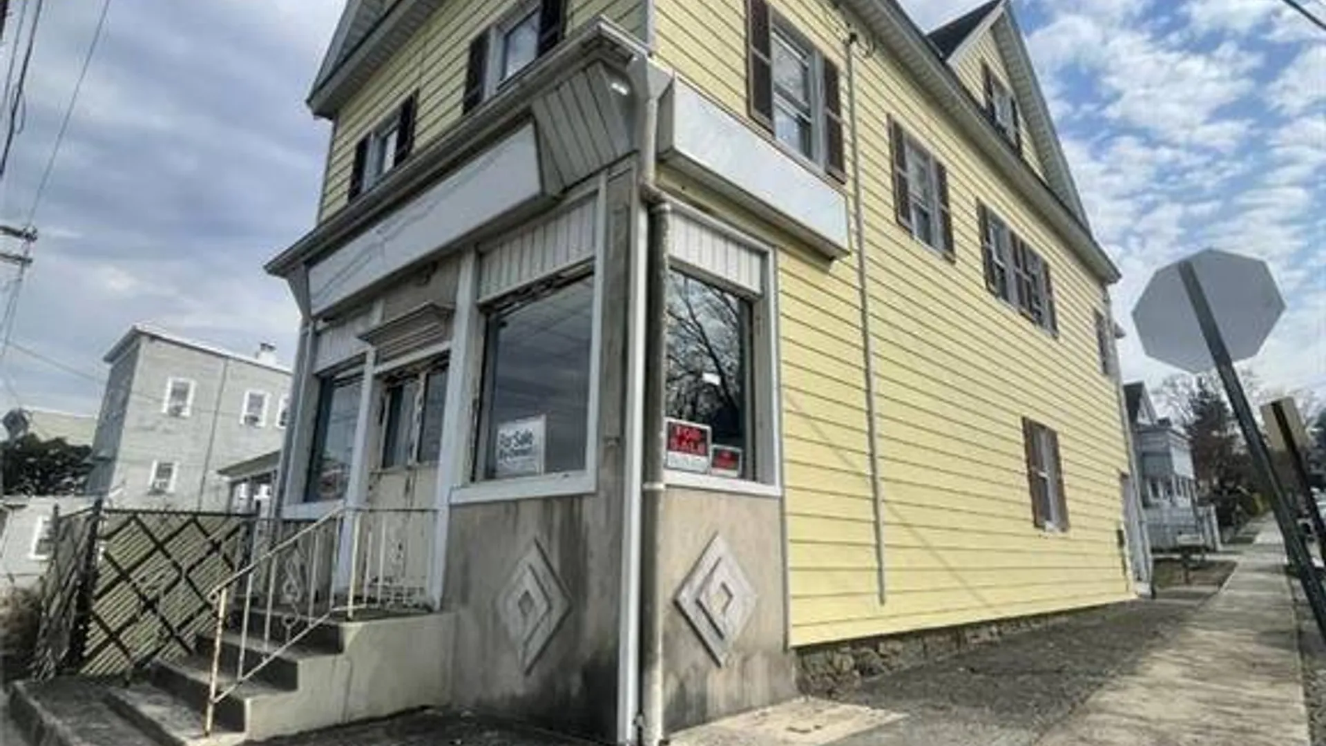 Property at 200 Ashford Avenue, Dobbs Ferry, NY 10522 37