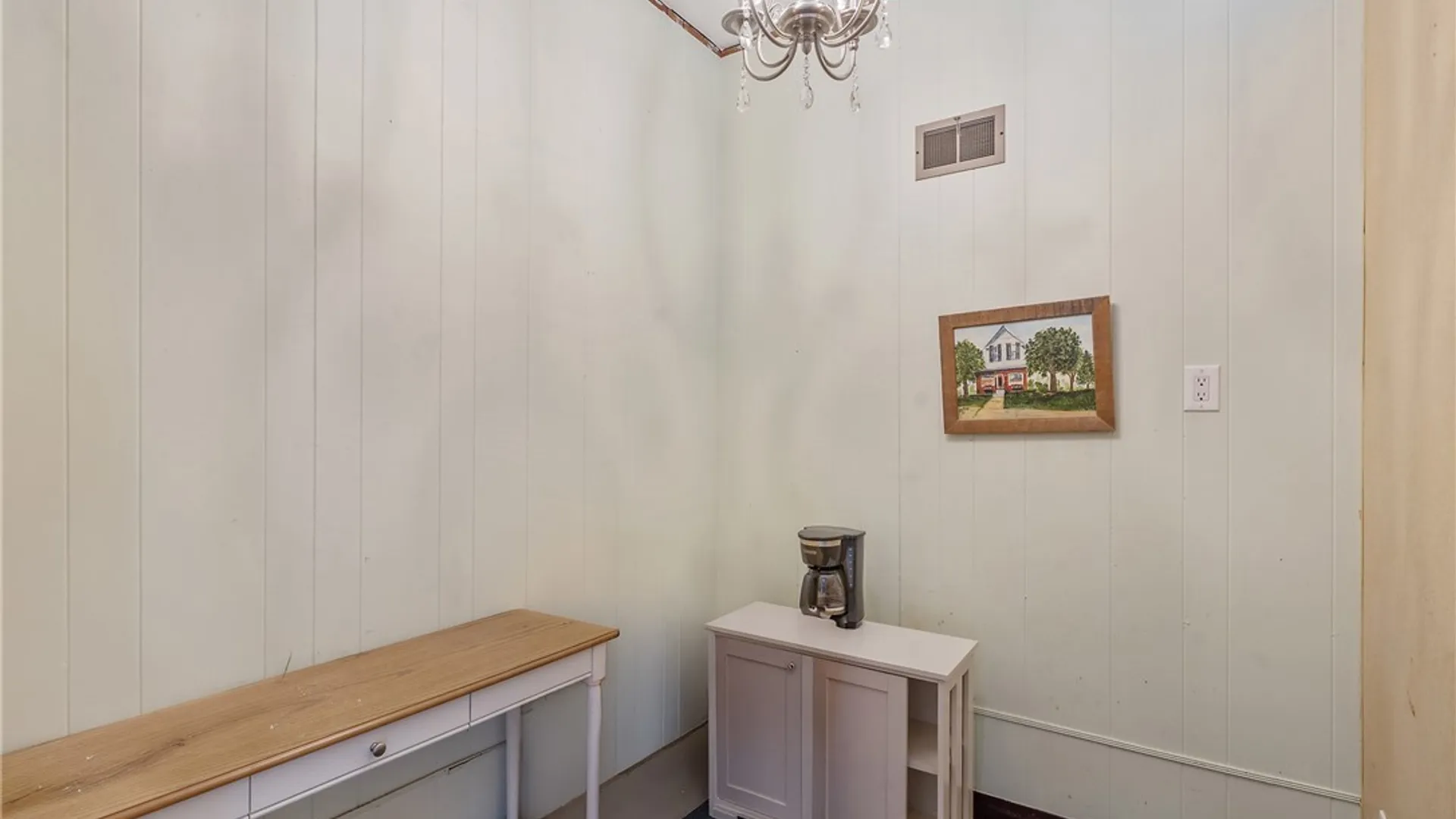 Property at 174 1/2 7th Street, Oswego, NY 13126 10