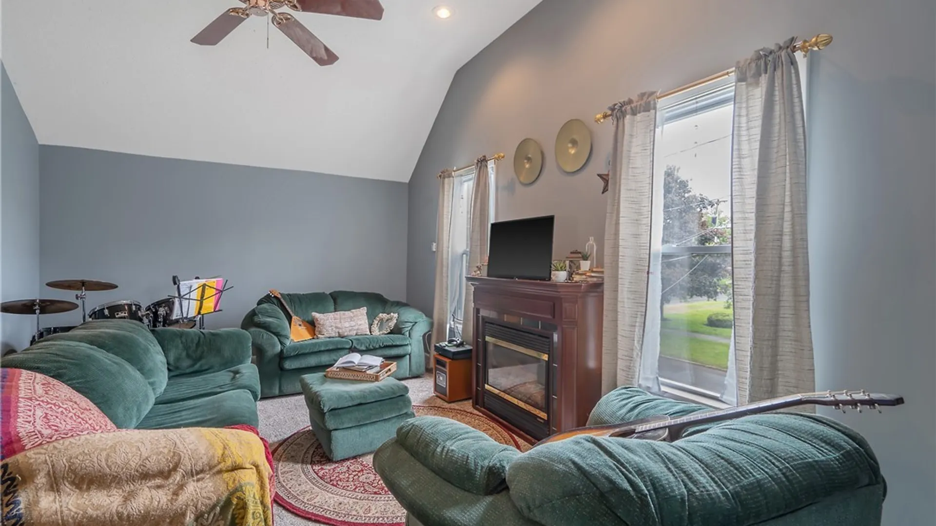 Property at 174 1/2 7th Street, Oswego, NY 13126 16