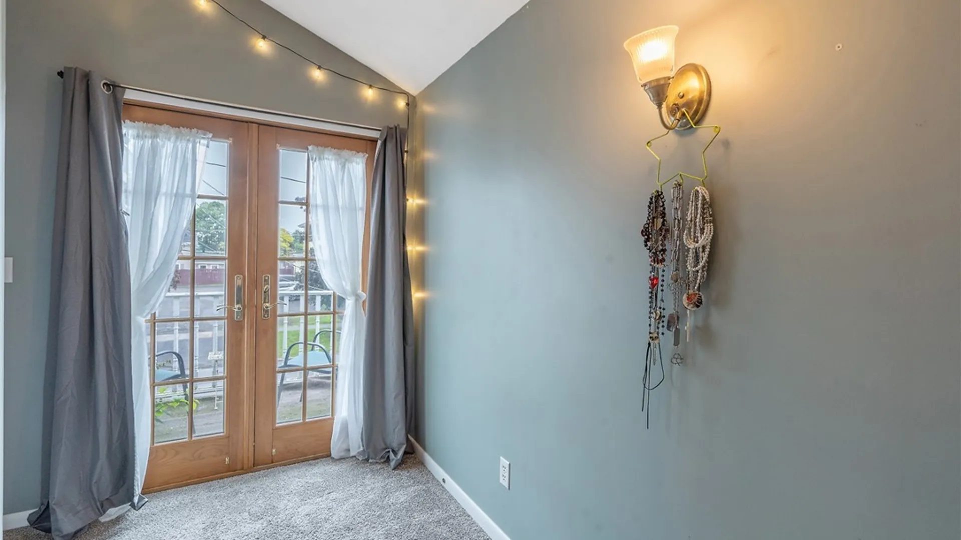 Property at 174 1/2 7th Street, Oswego, NY 13126 18