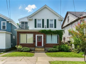 Property at 174 1/2 7th Street, Oswego, NY 13126