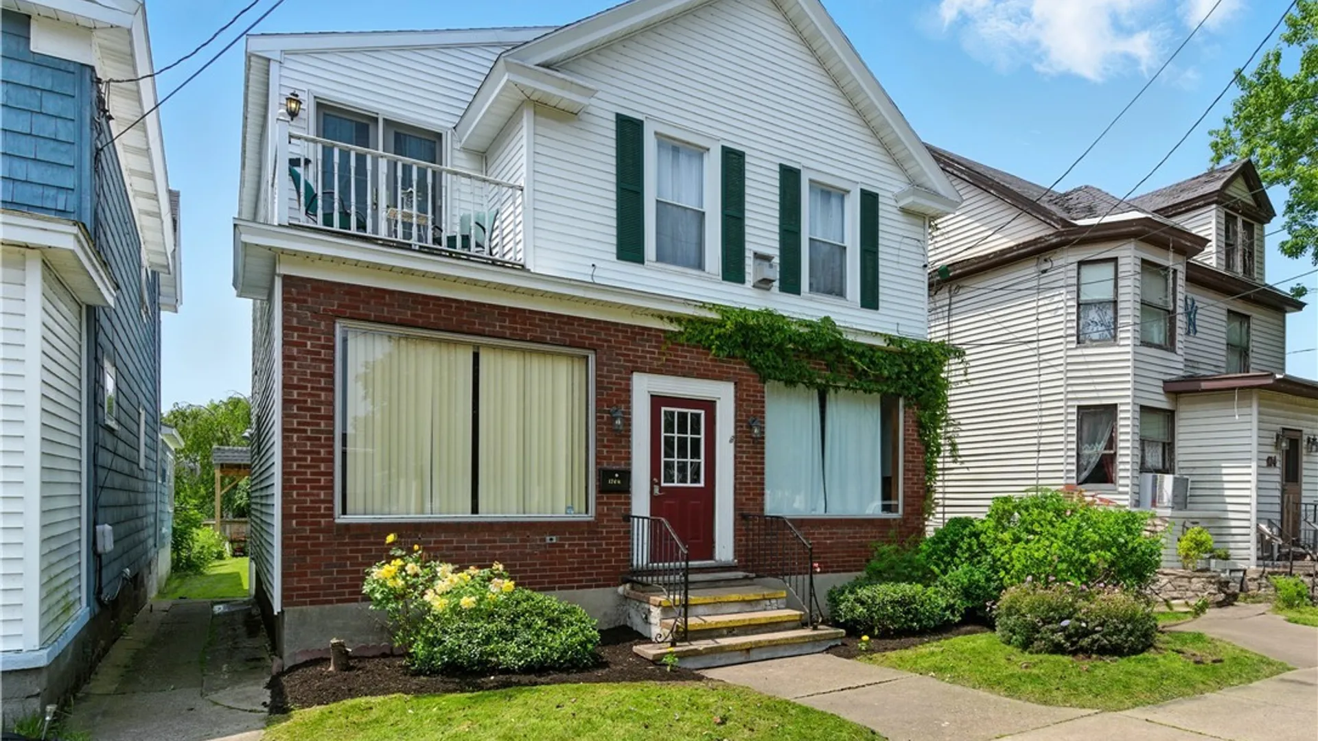 Property at 174 1/2 7th Street, Oswego, NY 13126 2