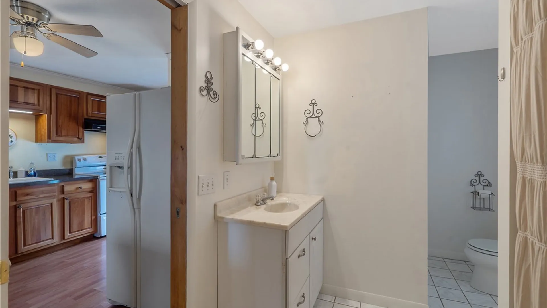 Property at 174 1/2 7th Street, Oswego, NY 13126 20